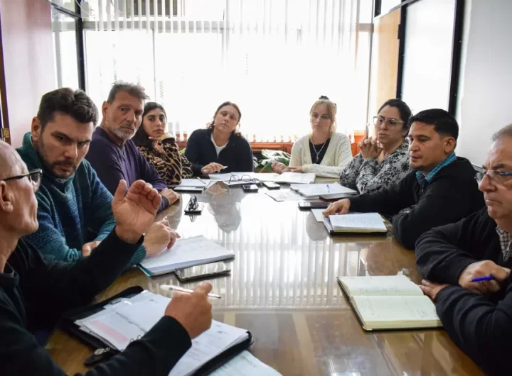 Renovación de unidades y equipamiento del municipio a través de la herramienta de compra