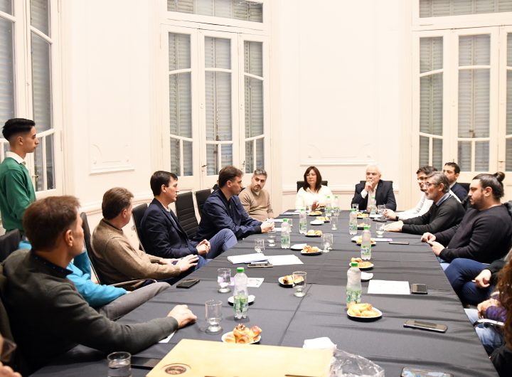 Encuentro institucional con candidato a Gobernador Edelvino Bodoira