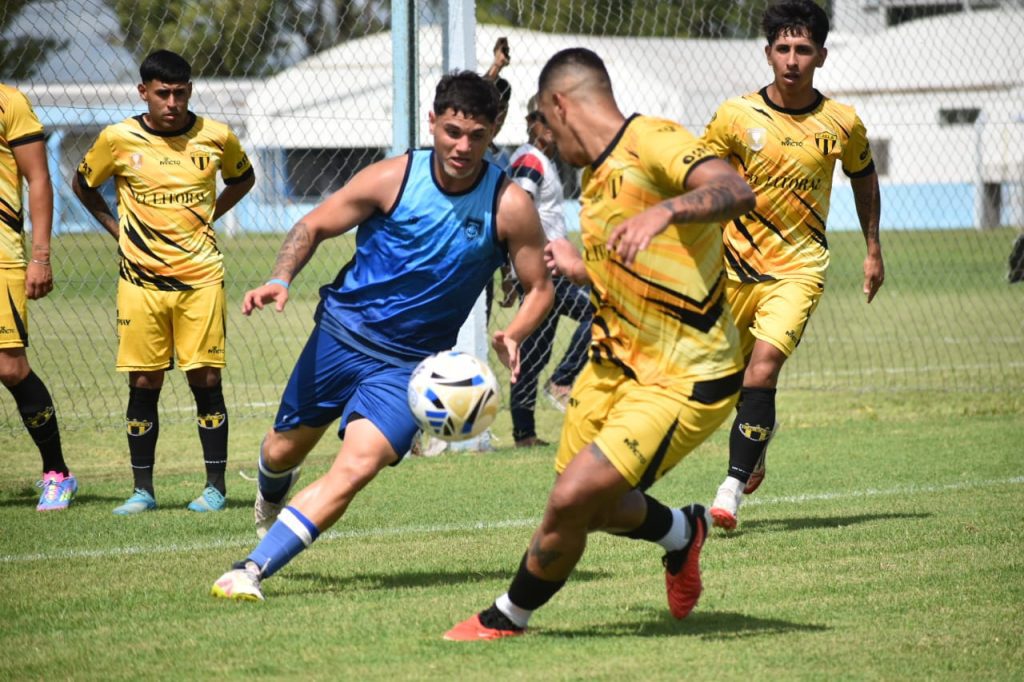 Atlético de Rafaela culminó este sábado su segunda semana de pretemporada con una jornada de fútbol formal en el predio “Tito” Bartomioli.