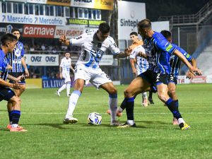 Empate sin goles en el regreso de la "Crema" al ascenso