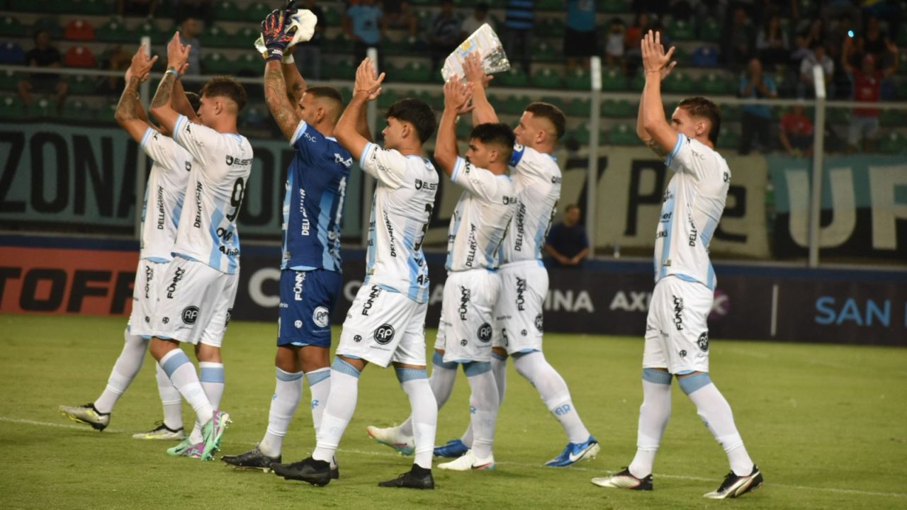 Atlético de Rafaela: Adiós a la Copa y viaje express a Buenos Aires